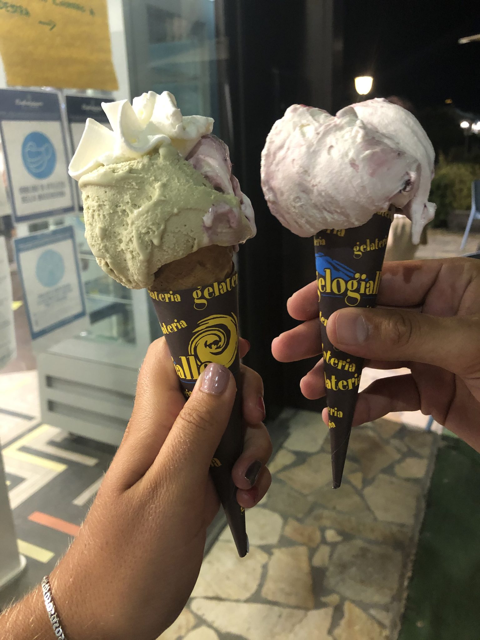 Gelato Gelato Zeit für italienisches Eis! Italien für die Ohren Gelato Gelato Zeit für italienisches Eis! Italien für die Ohren