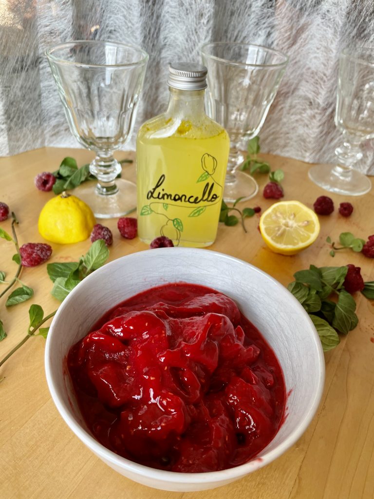 Himbeerpüree für den Himbeer-Limoncello