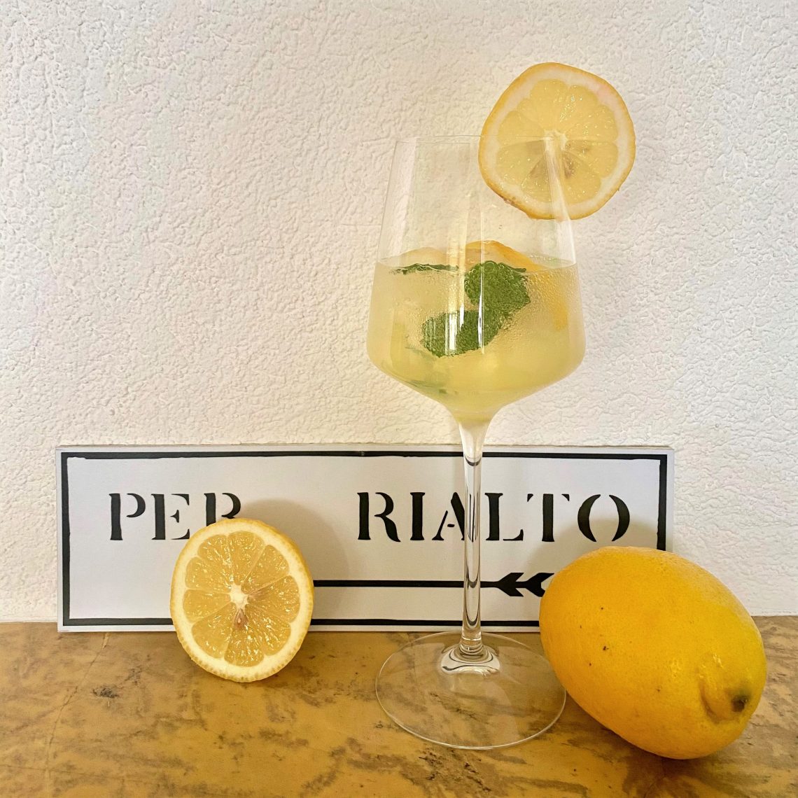 Limoncello-Spritz